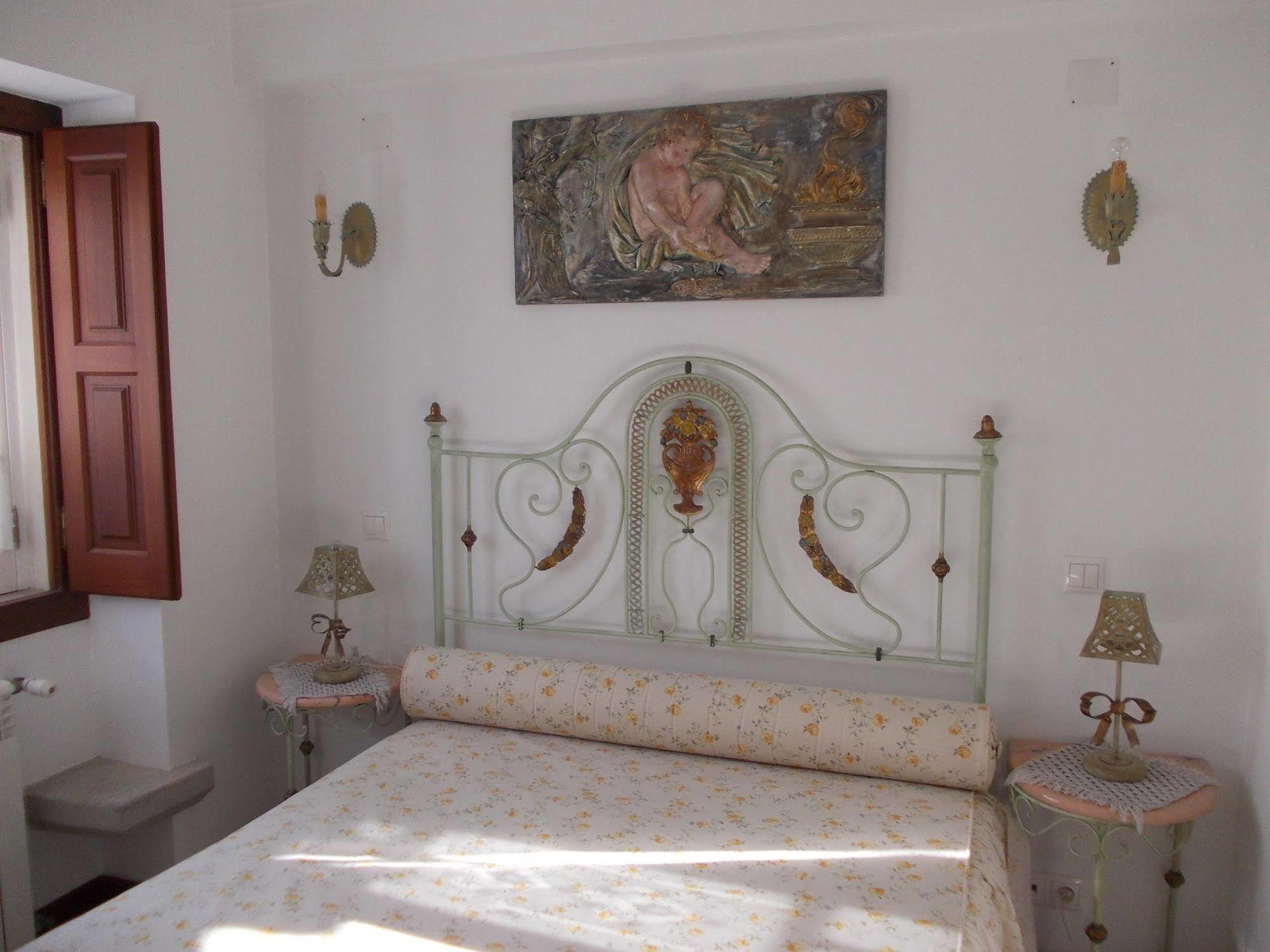 Casa De S. Thiago De Obidos Hotel Buitenkant foto